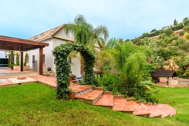 9 sypialnia Willa na sprzedaż w Mijas Costa, Mijas z basenem garażem - 2 495 000 € (Ref: 10128109)