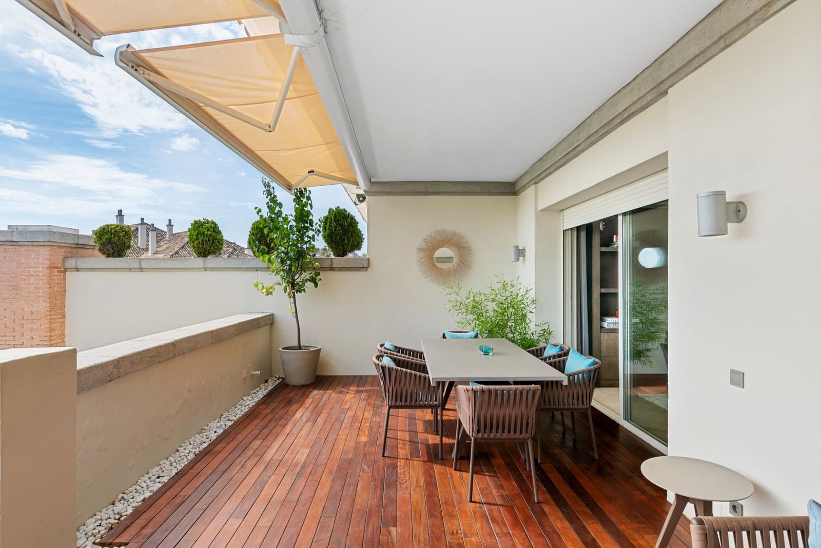 3 bedroom Penthouse for sale in Marbella with pool garage - € 7,500,000 (Ref: 10135246)