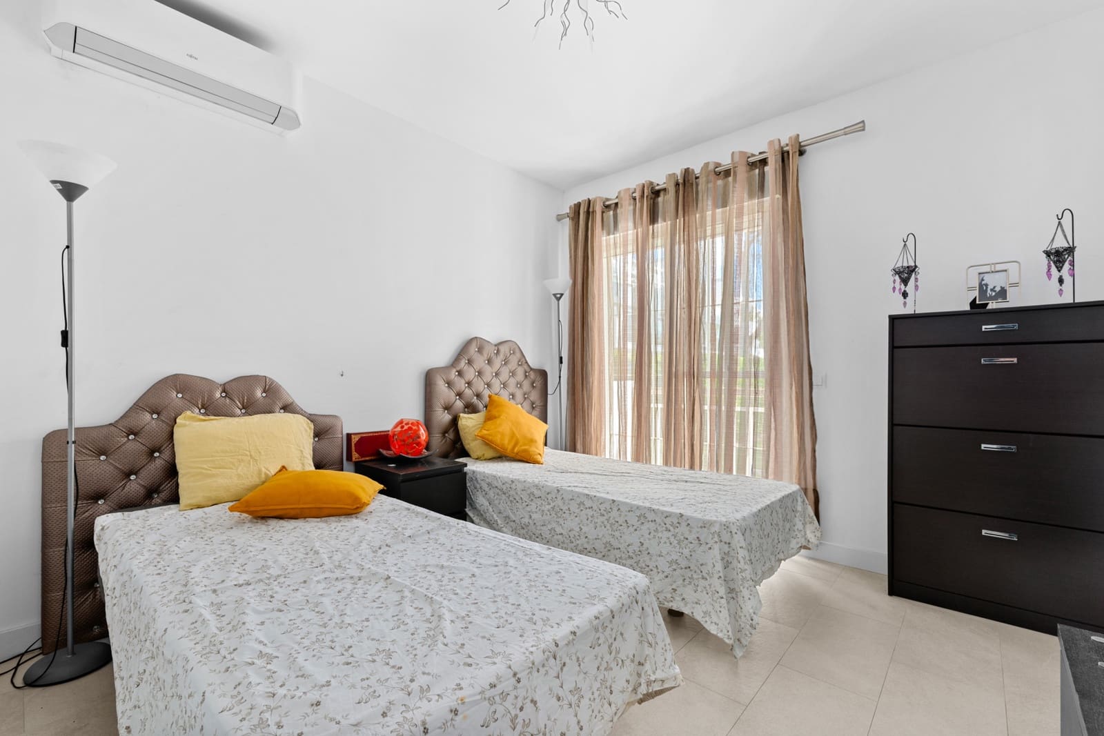 3 bedroom Townhouse for sale in Marbella with pool - € 780,000 (Ref: 10156888)