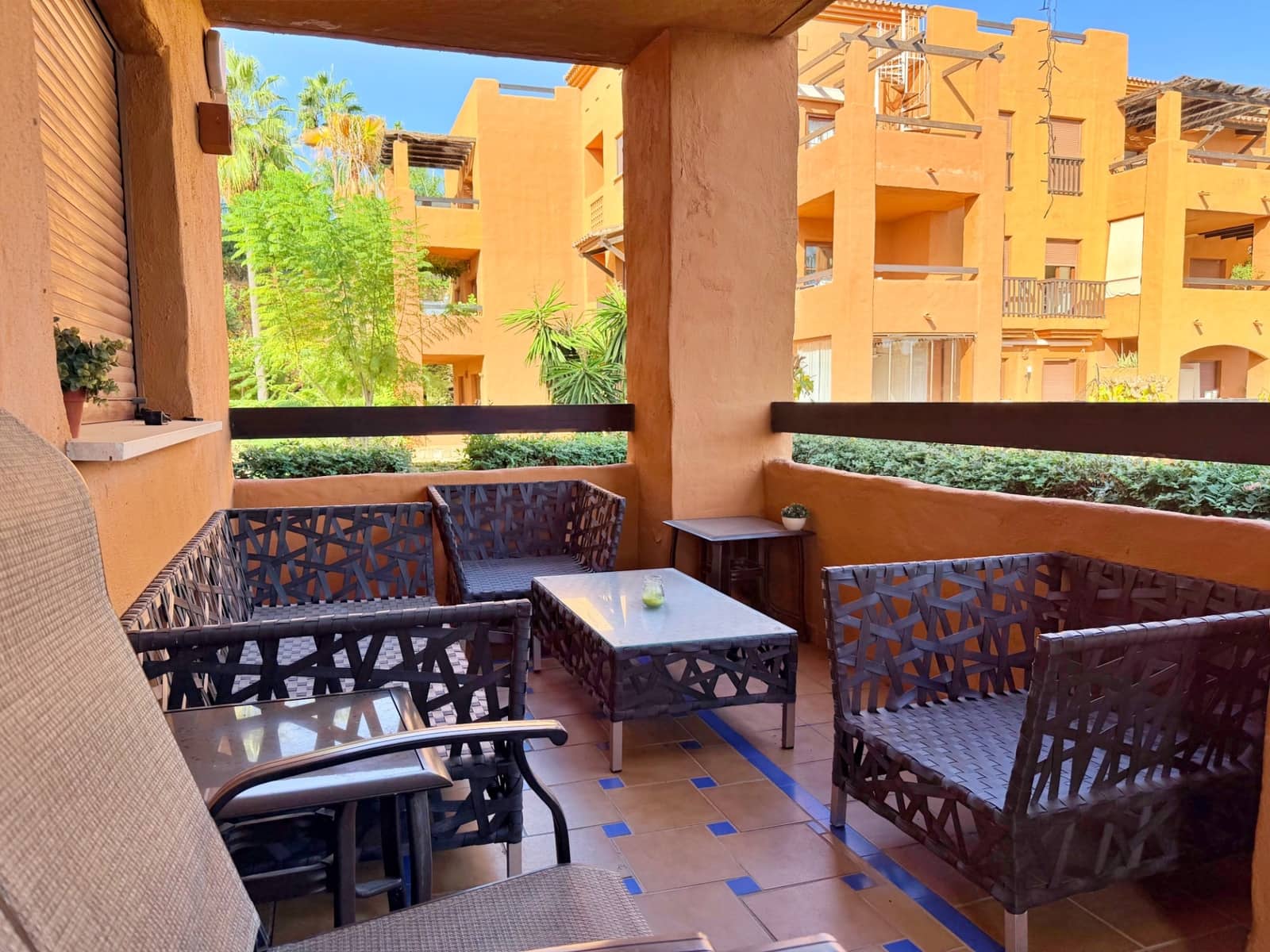 3 bedroom Apartment for sale in Benahavis with pool garage - € 569,950 (Ref: 10182161)