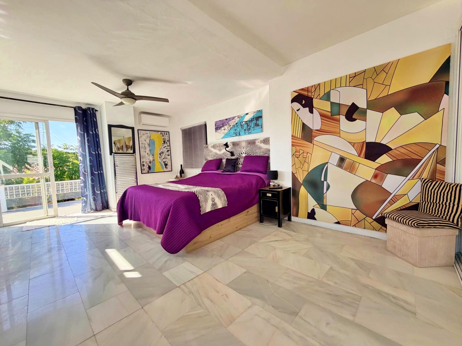 5 soveværelse Villa til salg i Estepona med swimmingpool garage - € 749.000 (Ref: 10182162)