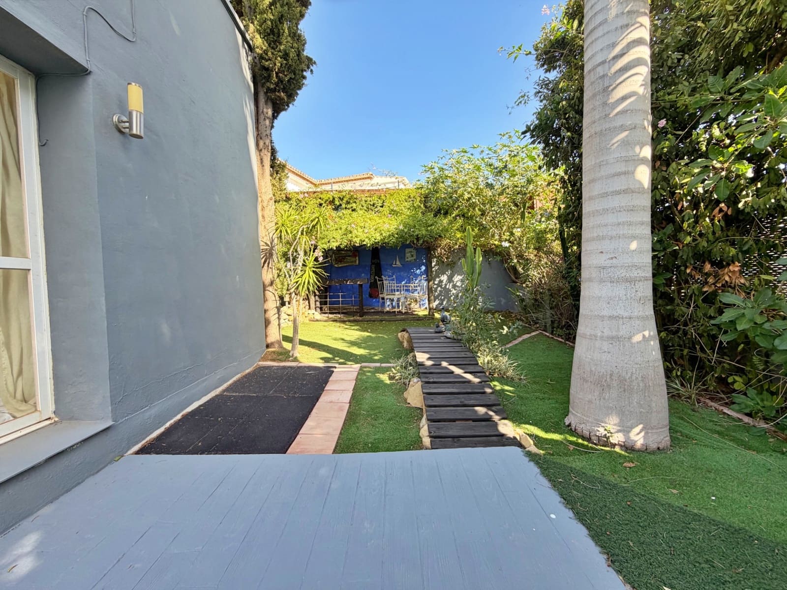 5 soveværelse Villa til salg i Estepona med swimmingpool garage - € 749.000 (Ref: 10182162)