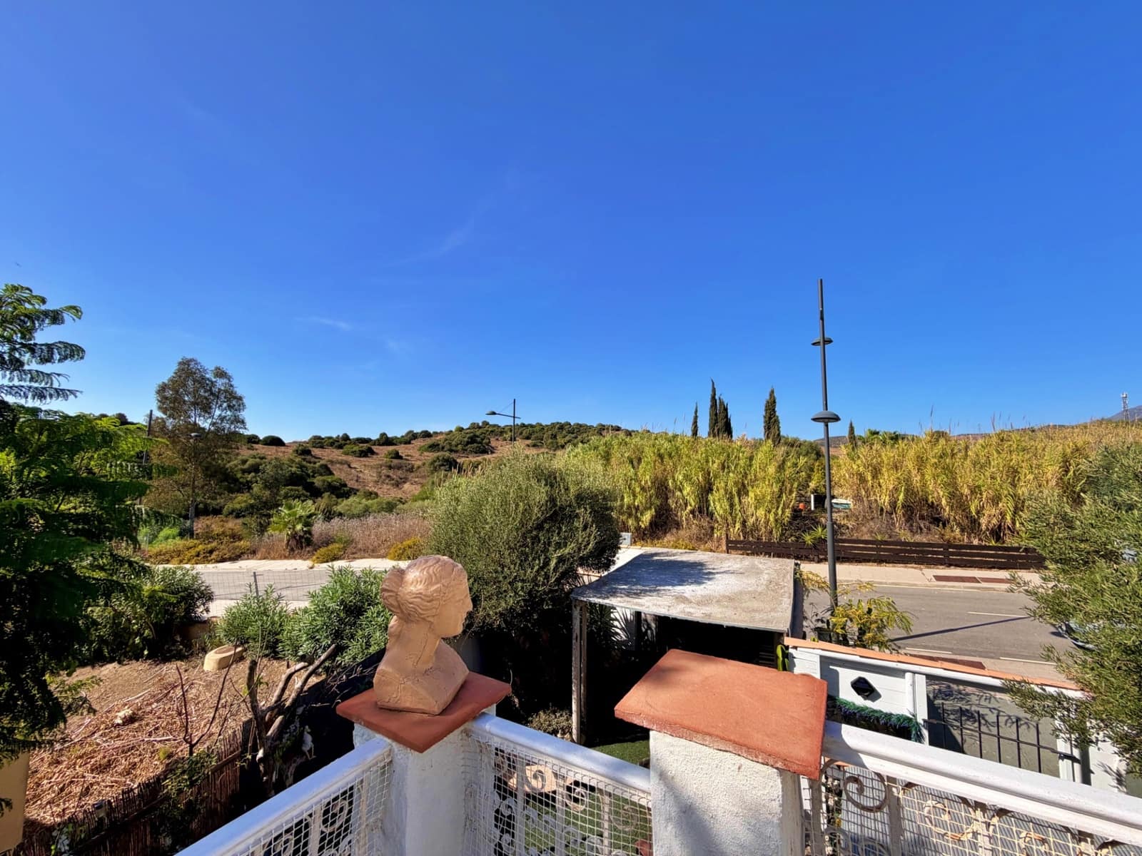 5 soveværelse Villa til salg i Estepona med swimmingpool garage - € 749.000 (Ref: 10182162)