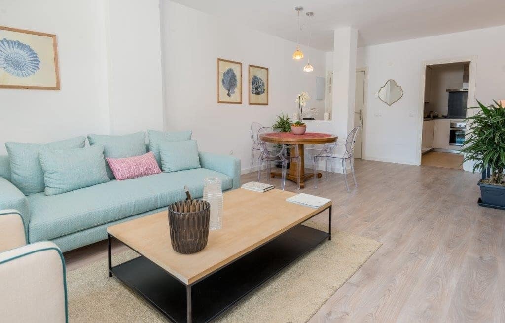 Apartamento de 2 habitaciones en Nueva Andalucia en venta con garaje - 405.000 € (Ref: 6200004)