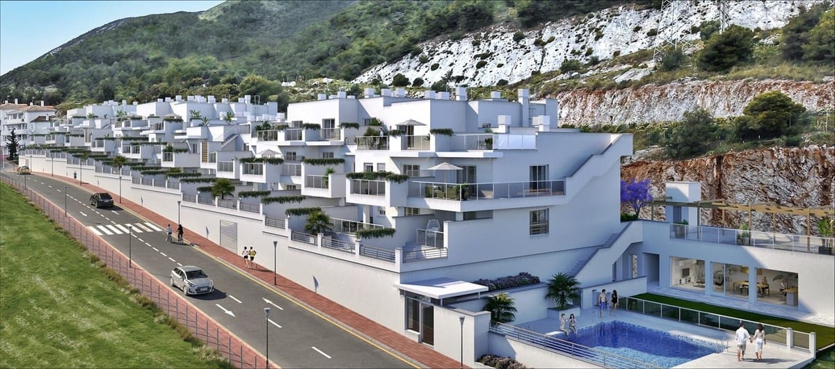 2 makuuhuone Huoneisto myytävänä paikassa Benalmadena mukana uima-altaan 
autotalli - 424 700 € (Ref: 6200117)