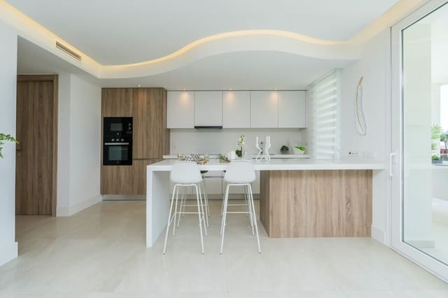 2 makuuhuone Huoneisto myytävänä paikassa Sotogrande, San Roque mukana uima-altaan 
autotalli - 405 000 € (Ref: 6200221)