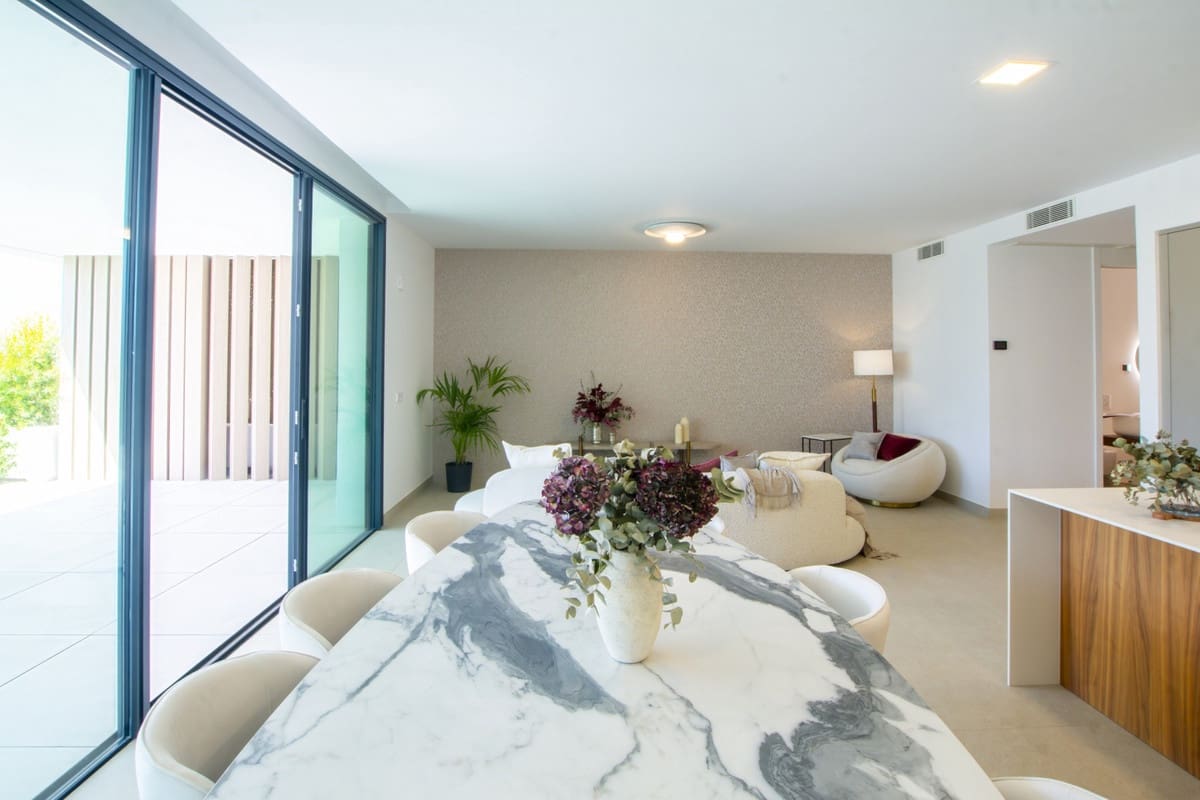 Apartamento de 3 habitaciones en Marbella en venta con piscina garaje - 1.150.000 € (Ref: 6819197)