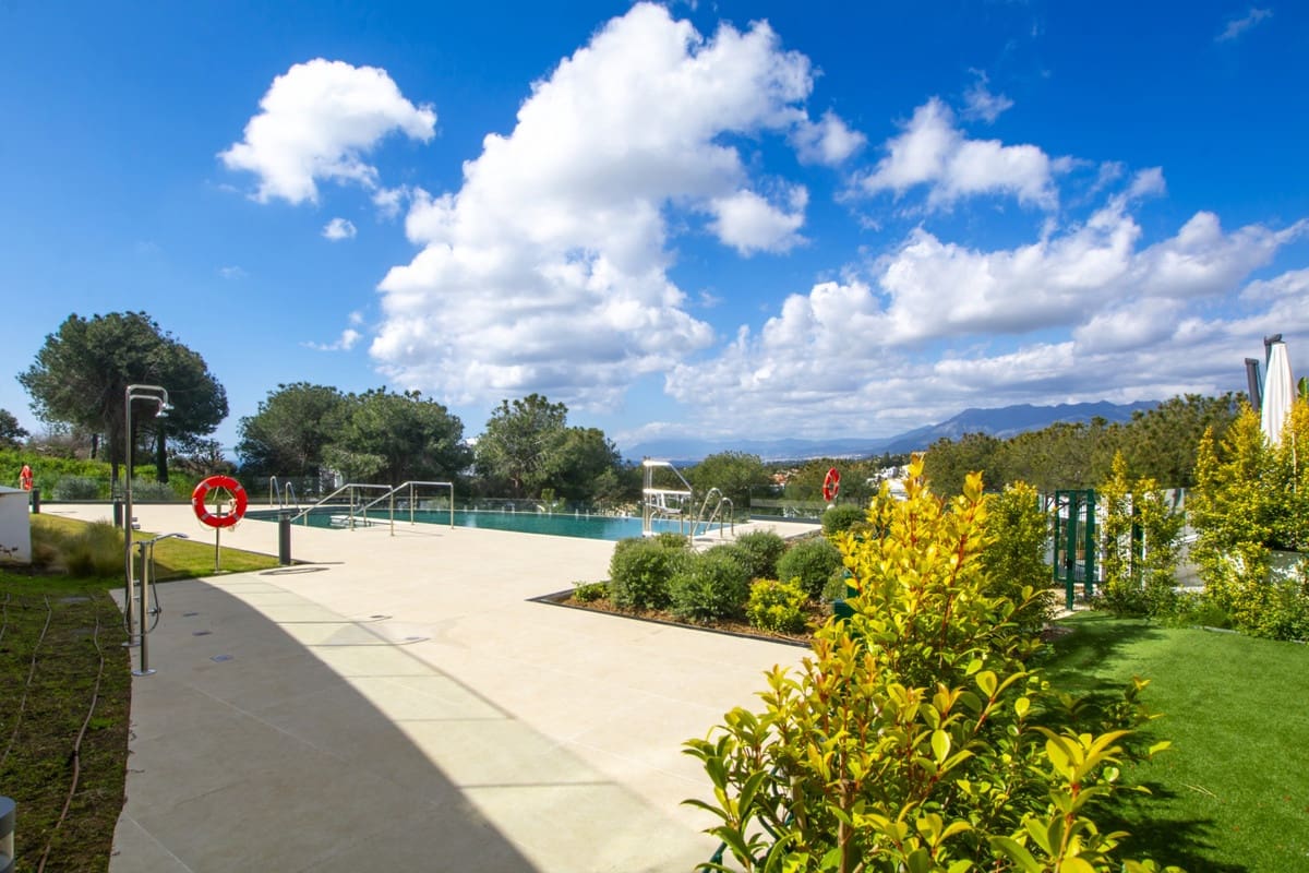 Apartamento de 3 habitaciones en Marbella en venta con piscina garaje - 1.150.000 € (Ref: 6819197)