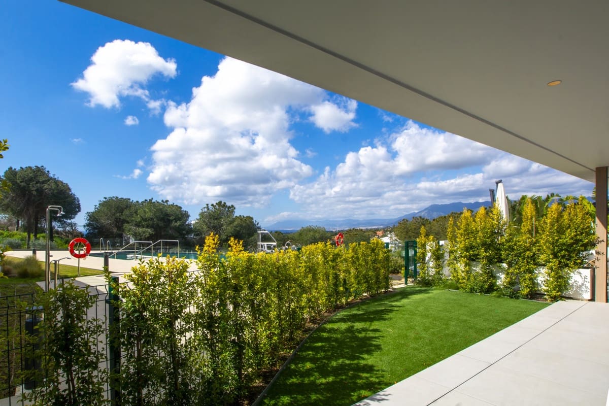 Apartamento de 3 habitaciones en Marbella en venta con piscina garaje - 1.150.000 € (Ref: 6819197)