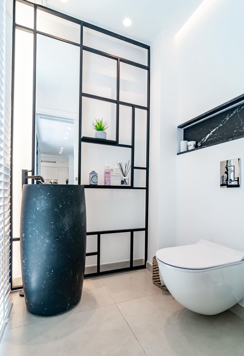 4 bedroom Villa for sale in Nueva Andalucia with pool garage - € 3,995,000 (Ref: 6819202)