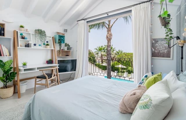 4 Zimmer Villa zu verkaufen in Nueva Andalucia, Marbella mit Pool Garage - 3.995.000 € (Ref: 6819202)