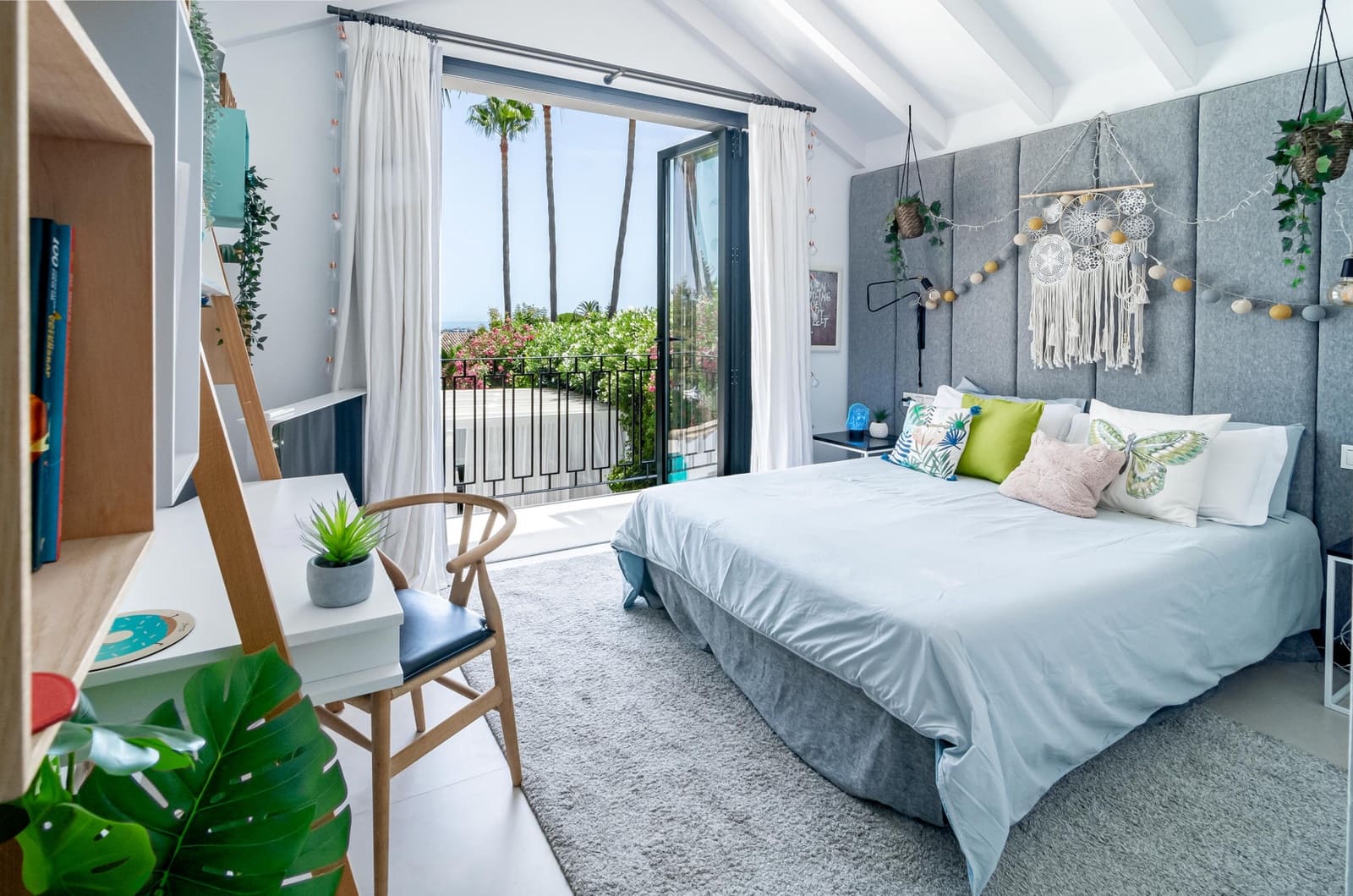 4 bedroom Villa for sale in Nueva Andalucia with pool garage - € 3,995,000 (Ref: 6819202)