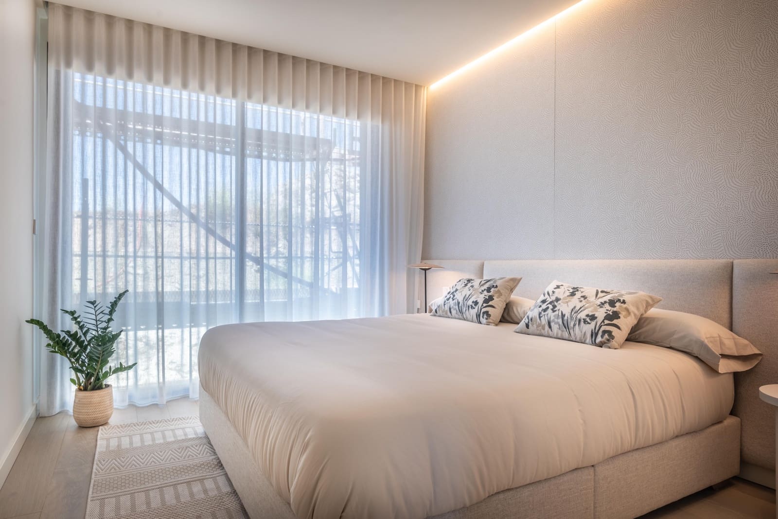 3 Zimmer Apartment zu verkaufen in New Golden Mile mit Pool Garage - 965.000 € (Ref: 6821133)