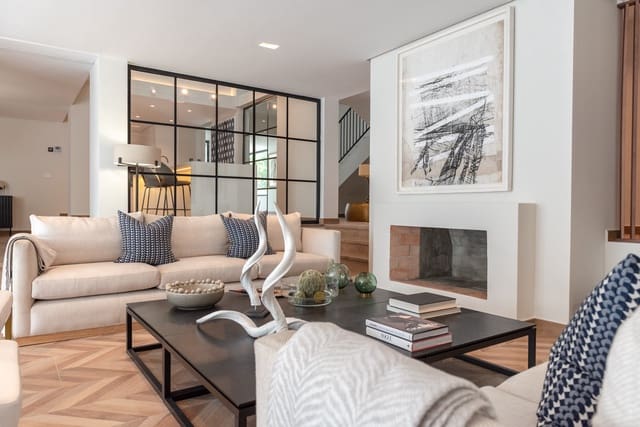 7 quarto Moradia para venda em Sotogrande, San Roque com piscina garagem - 2 800 000 € (Ref: 6963587)