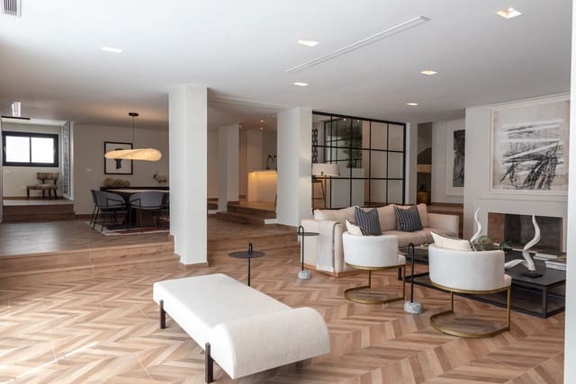 7 quarto Moradia para venda em Sotogrande, San Roque com piscina garagem - 2 800 000 € (Ref: 6963587)