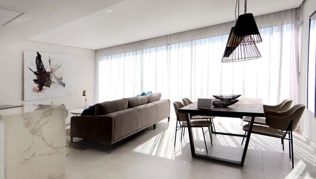 2 soverom Leilighet til salgs i La Cala de Mijas, Mijas med svømmebasseng garasje - € 520 000 (Ref: 6970279)