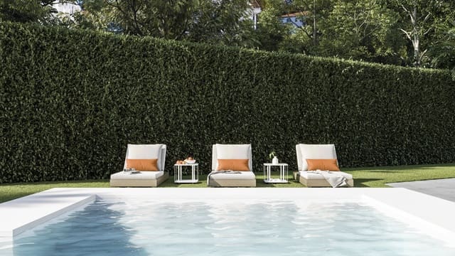 Apartamento de 3 habitaciones en Nueva Andalucia, Marbella en venta con piscina garaje - 410.235 € (Ref: 7052930)