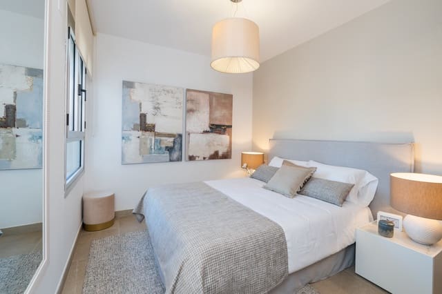 3 chambre Appartement à vendre à Estepona Golf, Estepona avec piscine garage - 438 000 € (Ref: 7080567)