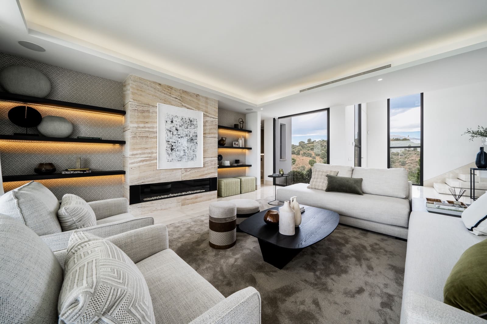 5 bedroom Villa for sale in Marbella with pool garage - € 4,800,000 (Ref: 7991435)