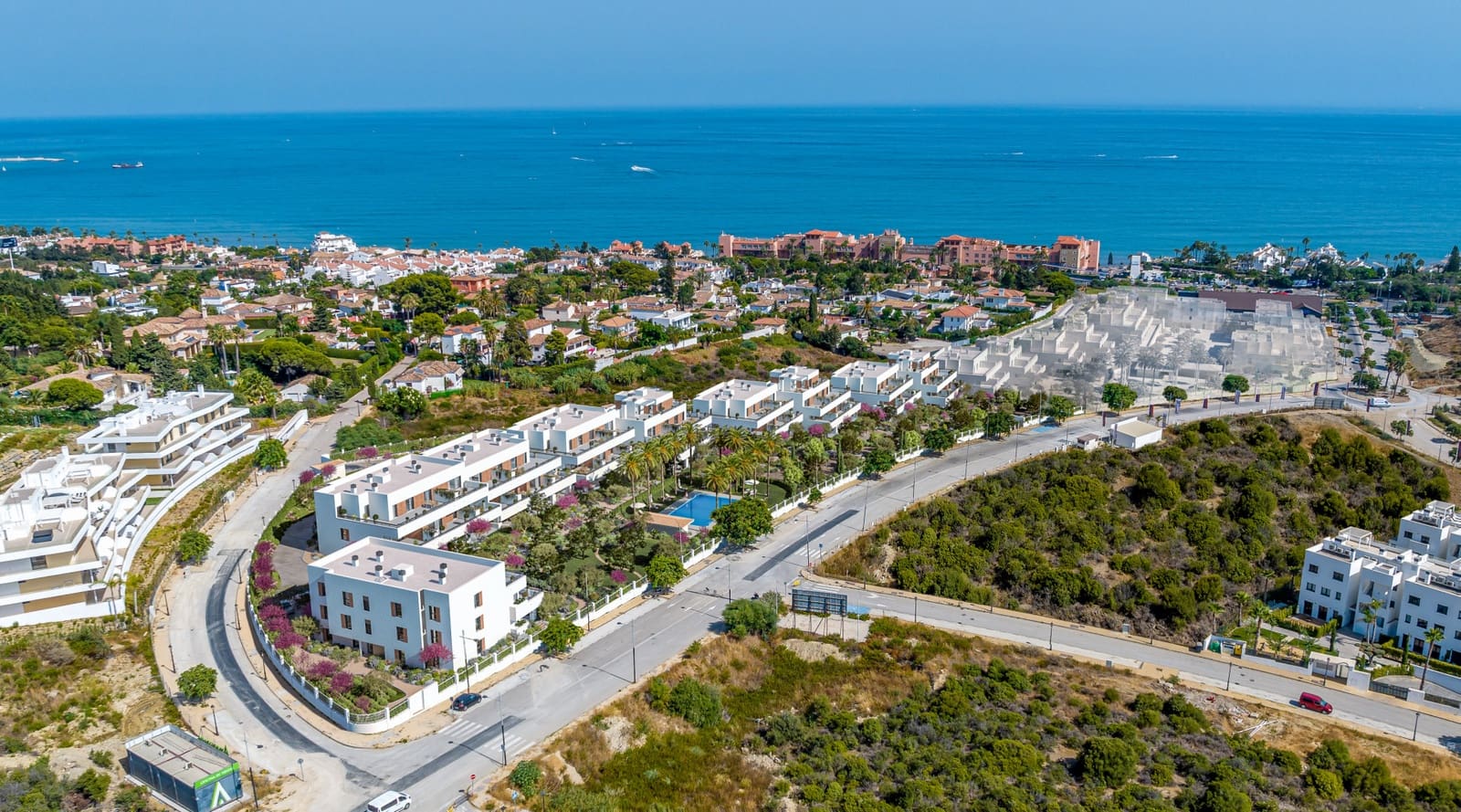 3 slaapkamer Appartement te koop in Estepona met zwembad garage - € 549.000 (Ref: 7991437)