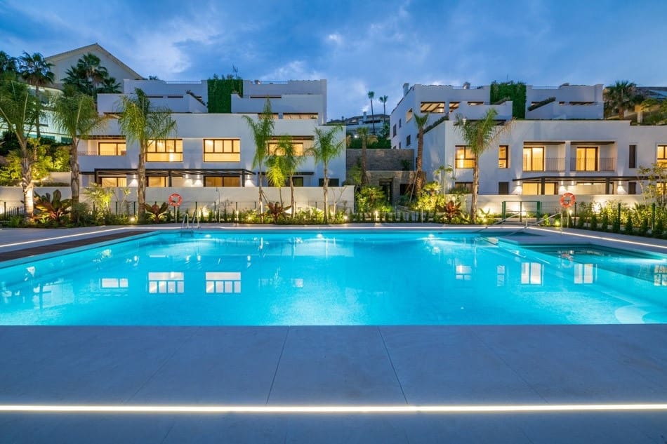 3 soveværelse Penthouse til salg i Golden Mile med swimmingpool garage - € 2.450.000 (Ref: 7991455)