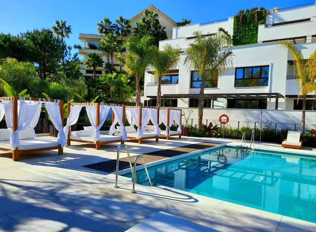 3 soveværelse Penthouse til salg i Golden Mile med swimmingpool garage - € 2.450.000 (Ref: 7991455)