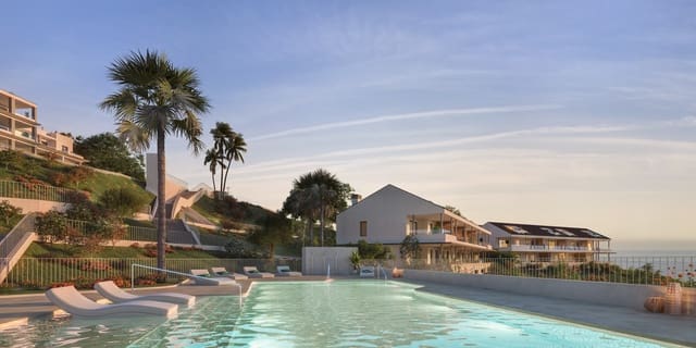 3 chambre Penthouse à vendre à Benalmadena Costa, Benalmádena avec piscine garage - 699 000 € (Ref: 7991463)