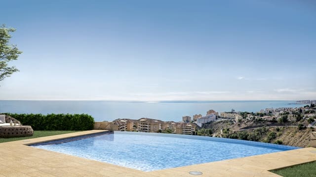 4 chambre Maison de Ville à vendre à Benalmádena avec piscine garage - 1 300 000 € (Ref: 8164891)