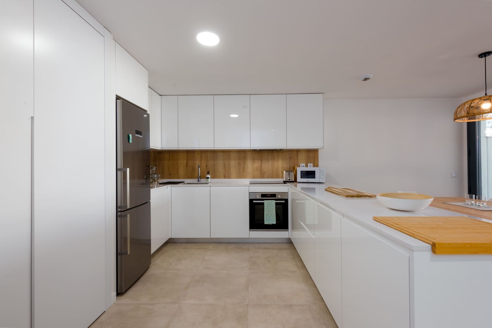 3 quarto Apartamento para venda em Estepona com piscina garagem - 645 000 € (Ref: 8176350)