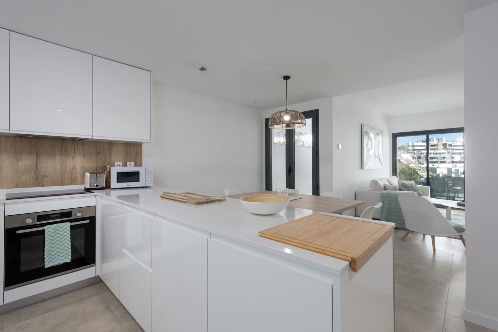 3 soveværelse Lejlighed til salg i Estepona med swimmingpool garage - € 645.000 (Ref: 8176350)