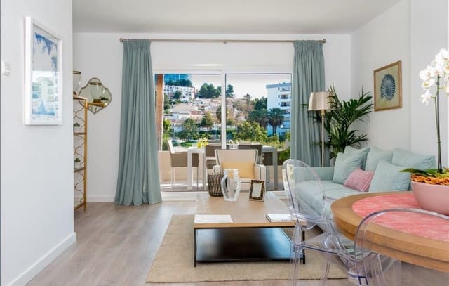 3 chambre Appartement à vendre à Nueva Andalucia, Marbella avec piscine - 445 000 € (Ref: 8231473)