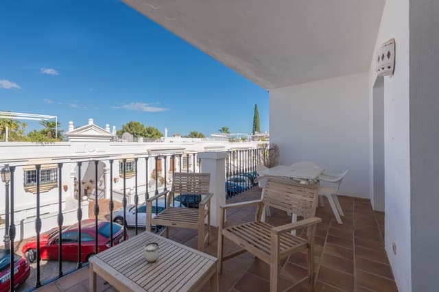 4 Zimmer Haus zu verkaufen in Marbella mit Pool Garage - 795.000 € (Ref: 8317417)