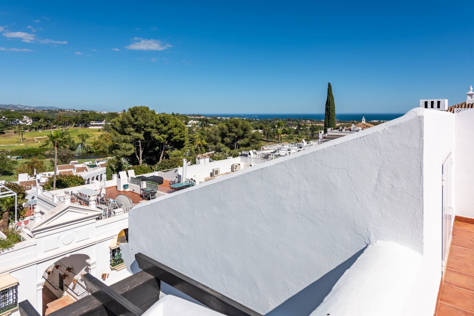 4 Zimmer Haus zu verkaufen in Marbella mit Pool Garage - 795.000 € (Ref: 8317417)