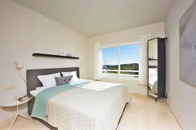 2 soverom Leilighet til salgs i Casares med svømmebasseng garasje - € 335 000 (Ref: 8465561)