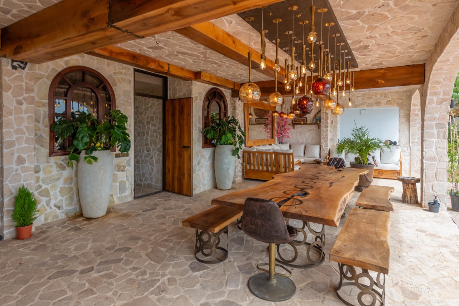 6 soveværelse Villa til salg i Istan med swimmingpool garage - € 1.995.000 (Ref: 8477088)