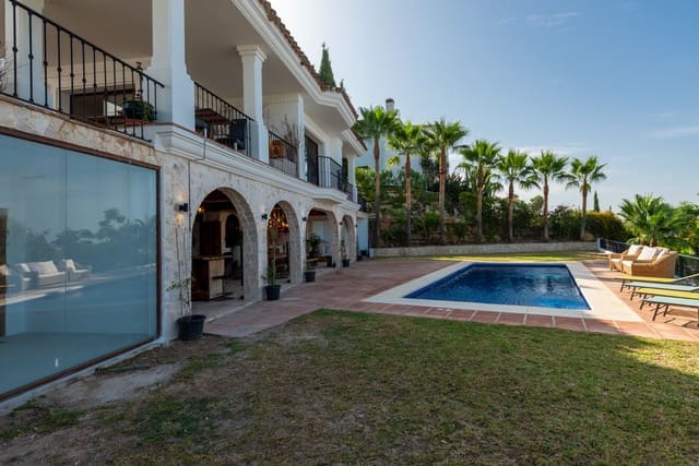 6 soveværelse Villa til salg i Istán med swimmingpool garage - € 1.995.000 (Ref: 8477088)