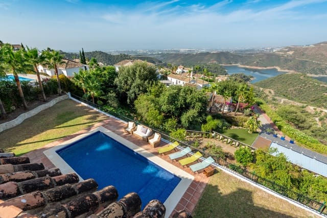 6 soveværelse Villa til salg i Istán med swimmingpool garage - € 1.995.000 (Ref: 8477088)