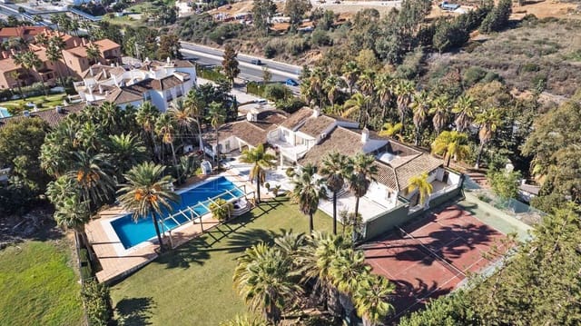 Byggegrund til salg i Estepona - € 10.000.000 (Ref: 8510639)
