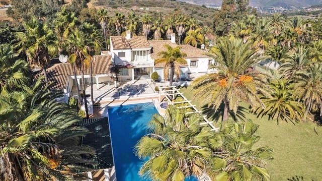 Byggegrund til salg i Estepona - € 10.000.000 (Ref: 8510639)