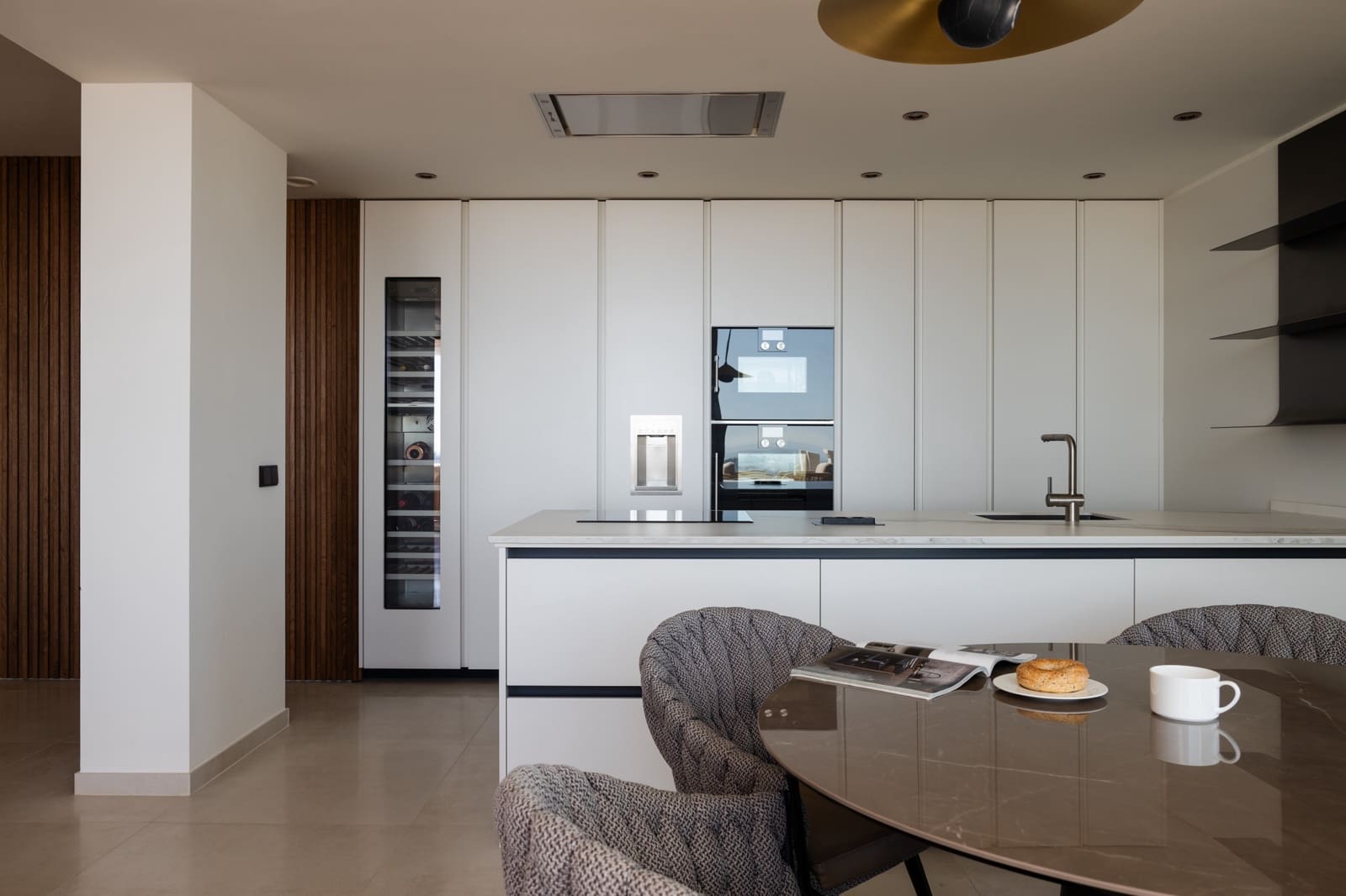 2 chambre Appartement à vendre à Marbella avec piscine garage - 1 595 000 € (Ref: 8518730)