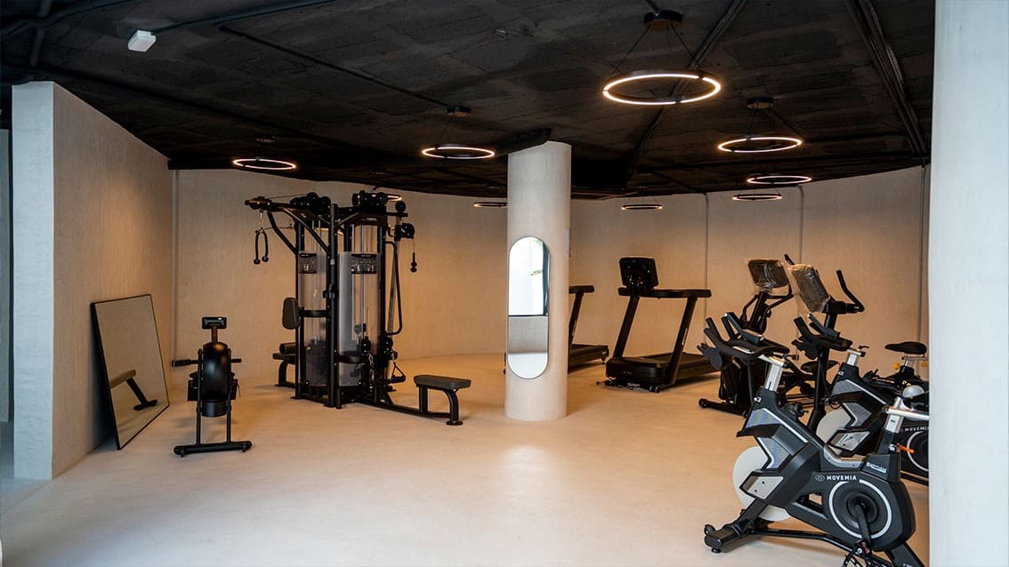 3 bedroom Apartment for sale in Nueva Andalucia with pool garage - € 722,500 (Ref: 8575883)