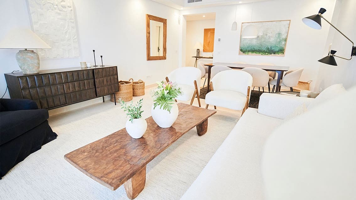 Apartamento de 3 habitaciones en Nueva Andalucia en venta con piscina garaje - 720.000 € (Ref: 8575883)