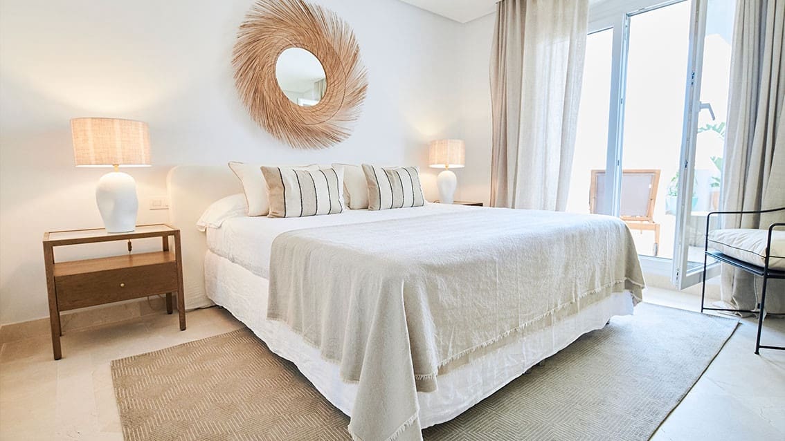 Apartamento de 3 habitaciones en Nueva Andalucia en venta con piscina garaje - 720.000 € (Ref: 8575883)