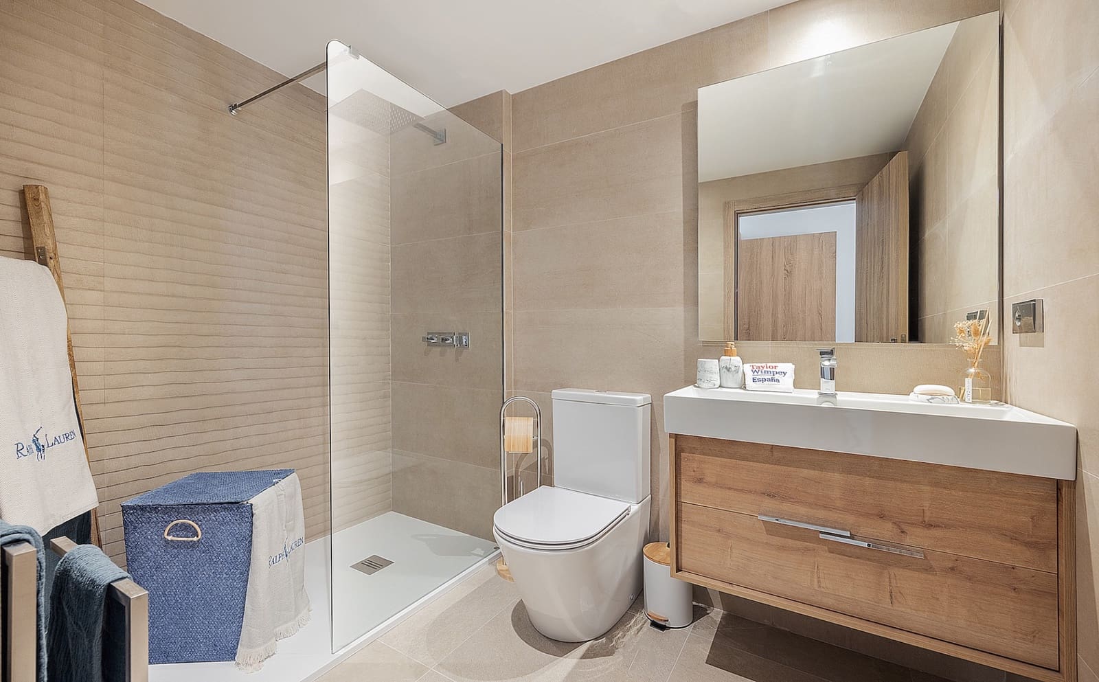 3 bedroom Penthouse for sale in Casares with pool garage - € 530,000 (Ref: 8695916)