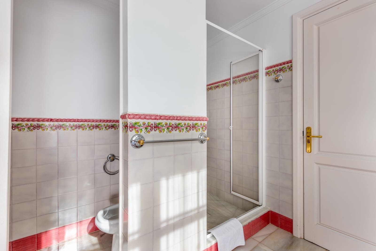 7 soverom Villa til salgs i El Madronal med svømmebasseng garasje - € 4 500 000 (Ref: 8744718)