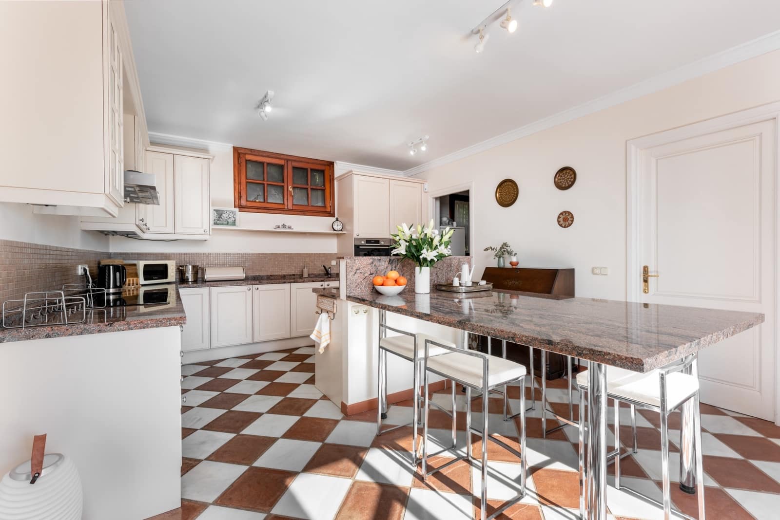 7 slaapkamer Villa te koop in El Madronal met zwembad garage - € 4.500.000 (Ref: 8744718)