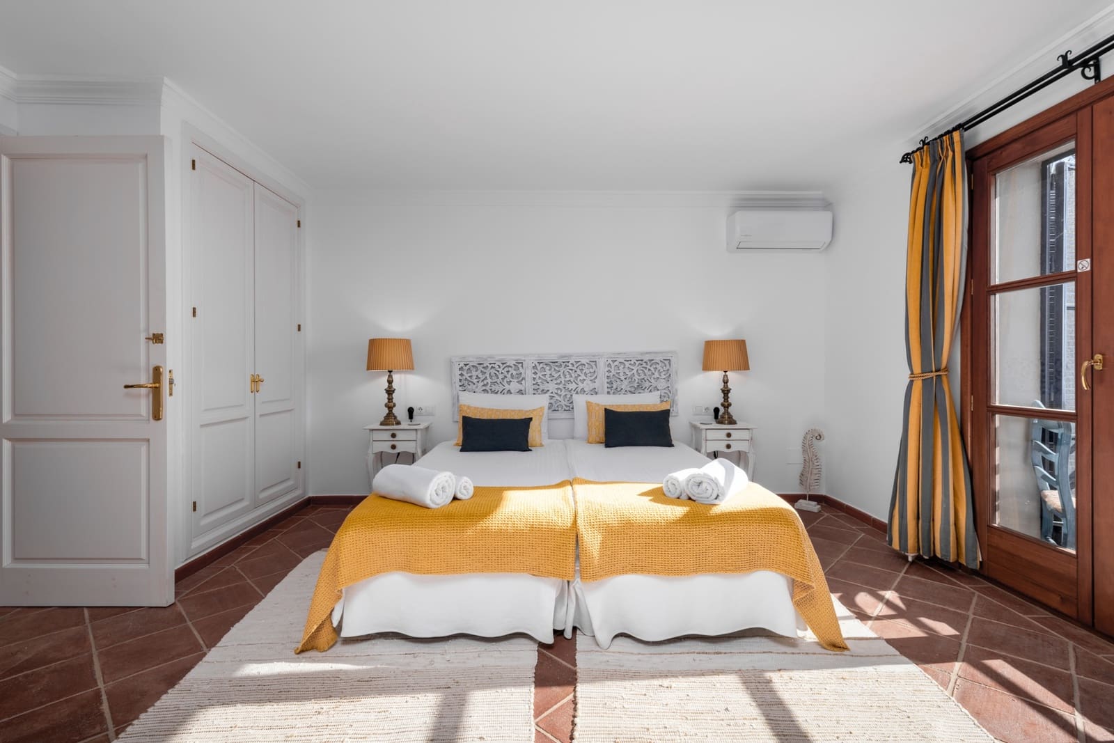 7 slaapkamer Villa te koop in El Madronal met zwembad garage - € 4.500.000 (Ref: 8744718)