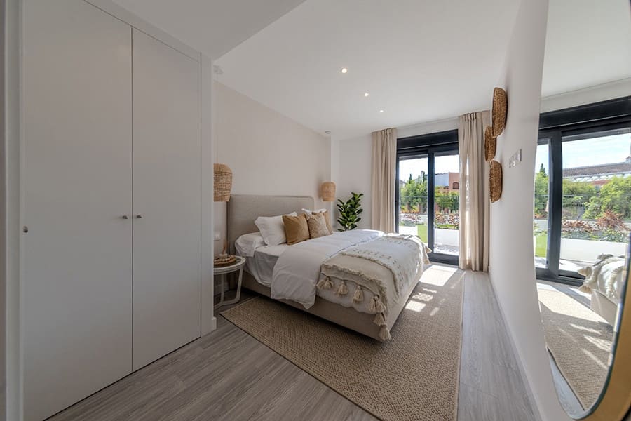 3 sypialnia Apartament na sprzedaż w Estepona z basenem garażem - 435 000 € (Ref: 8766295)