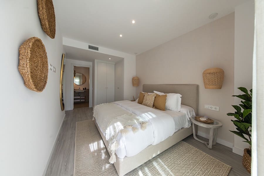 3 sypialnia Apartament na sprzedaż w Estepona z basenem garażem - 435 000 € (Ref: 8766295)