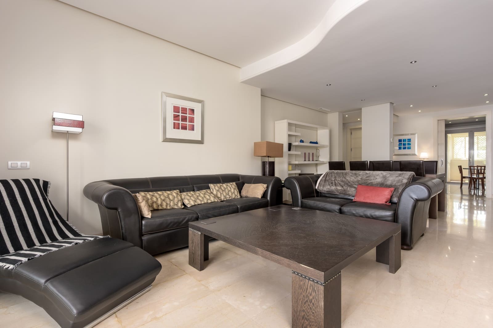 3 soverom Penthouse til salgs i Marbella med svømmebasseng garasje - € 2 695 000 (Ref: 8895982)